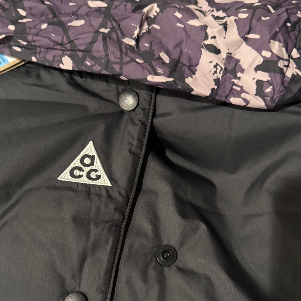 NIKE ACG Black Insulated Skirt by [Brand] ACG - Picture 6 of 8
